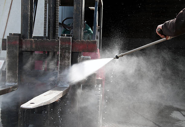  Ithaca, MI Pressure Washing Pros